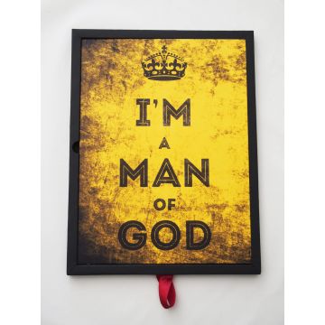 Plakat ze stali - I am a man of god żółty