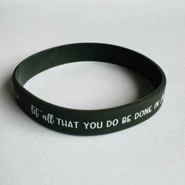 Opaska silikonowa - Let all that you do - khaki